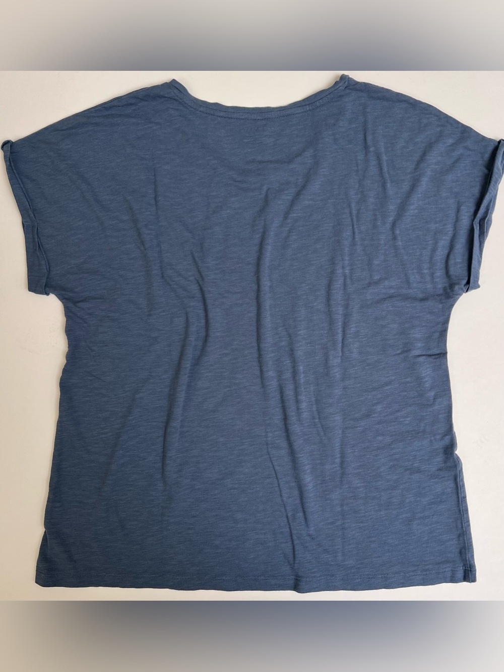 Max Studio Tee - Picture 4 of 9